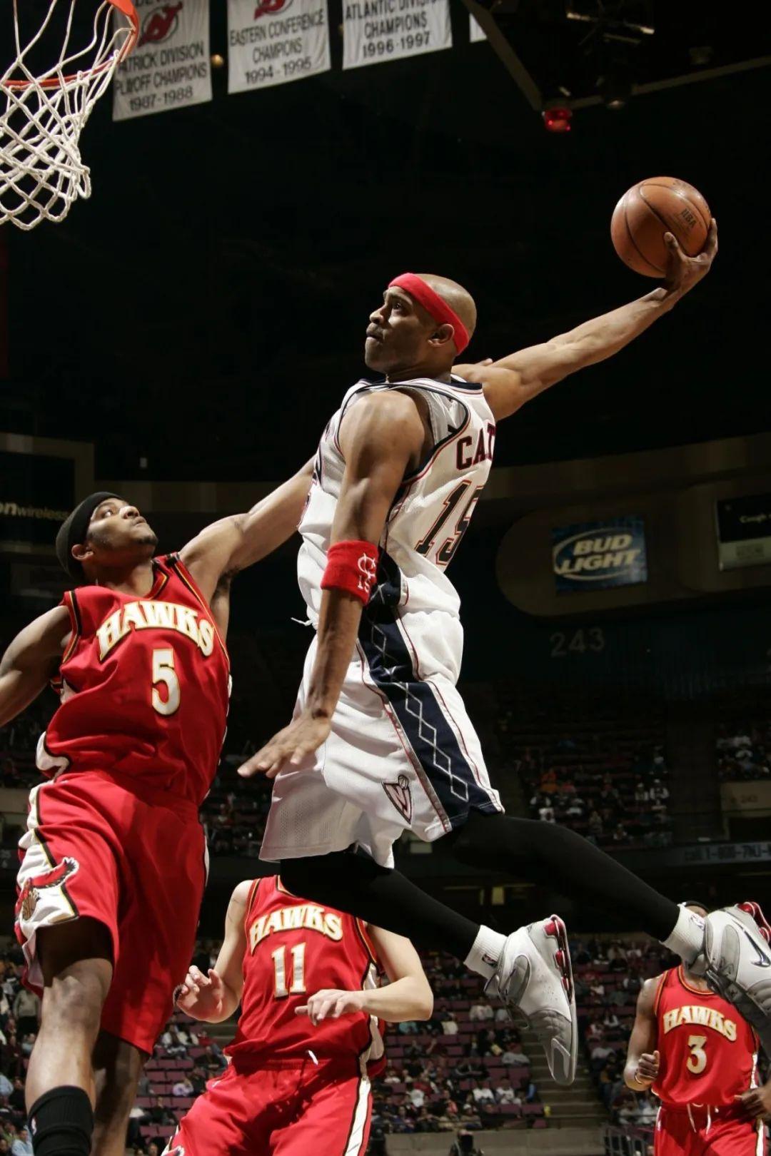 国王翻盘猛龙,范弗利特点燃赛场 国王翻盘猛龙,范弗利特点燃赛场